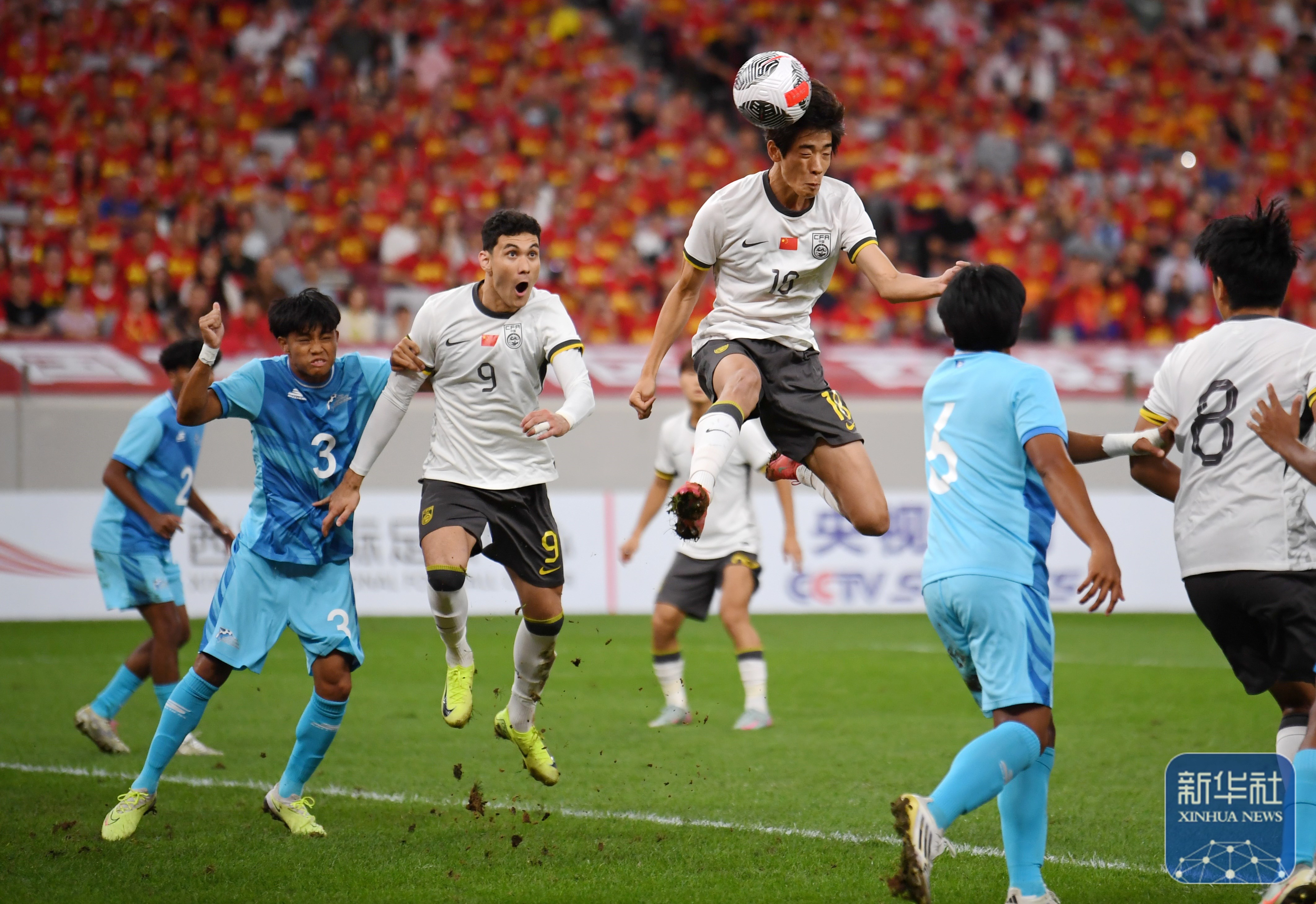 开云官网-亚洲杯预选赛火爆展开,夺冠猛将强势出击