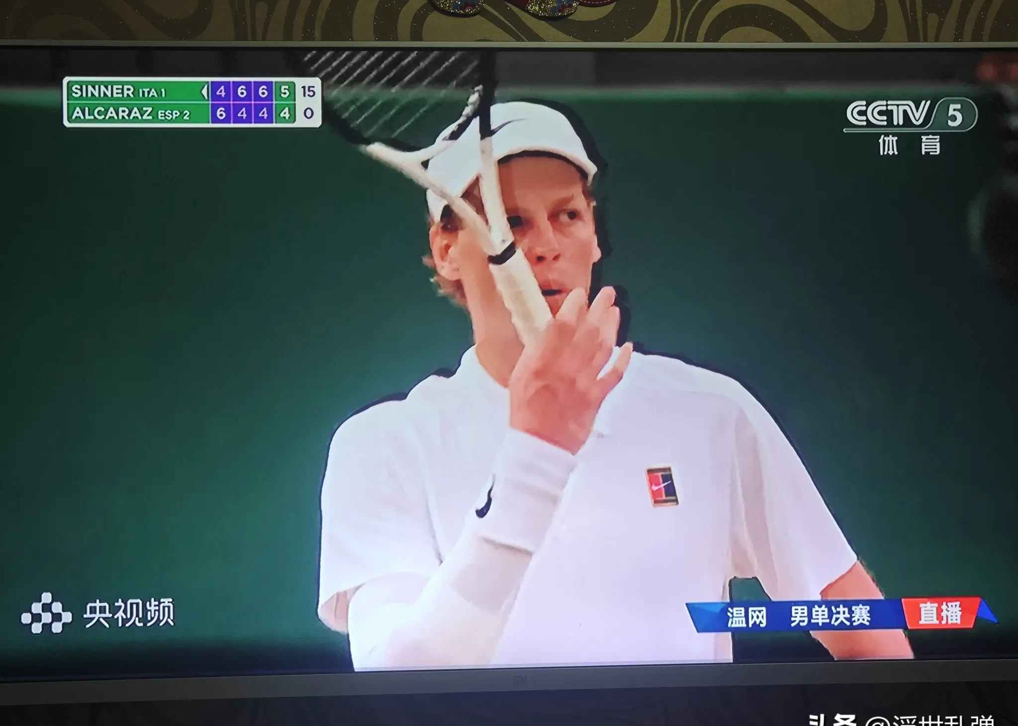 包含ATP总决赛险胜戴维斯杯,辛纳刷新纪录的词条 包含ATP总决赛险胜戴维斯杯,辛纳刷新纪录的词条